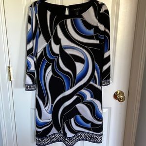 White House Black Market Shift Dress like new